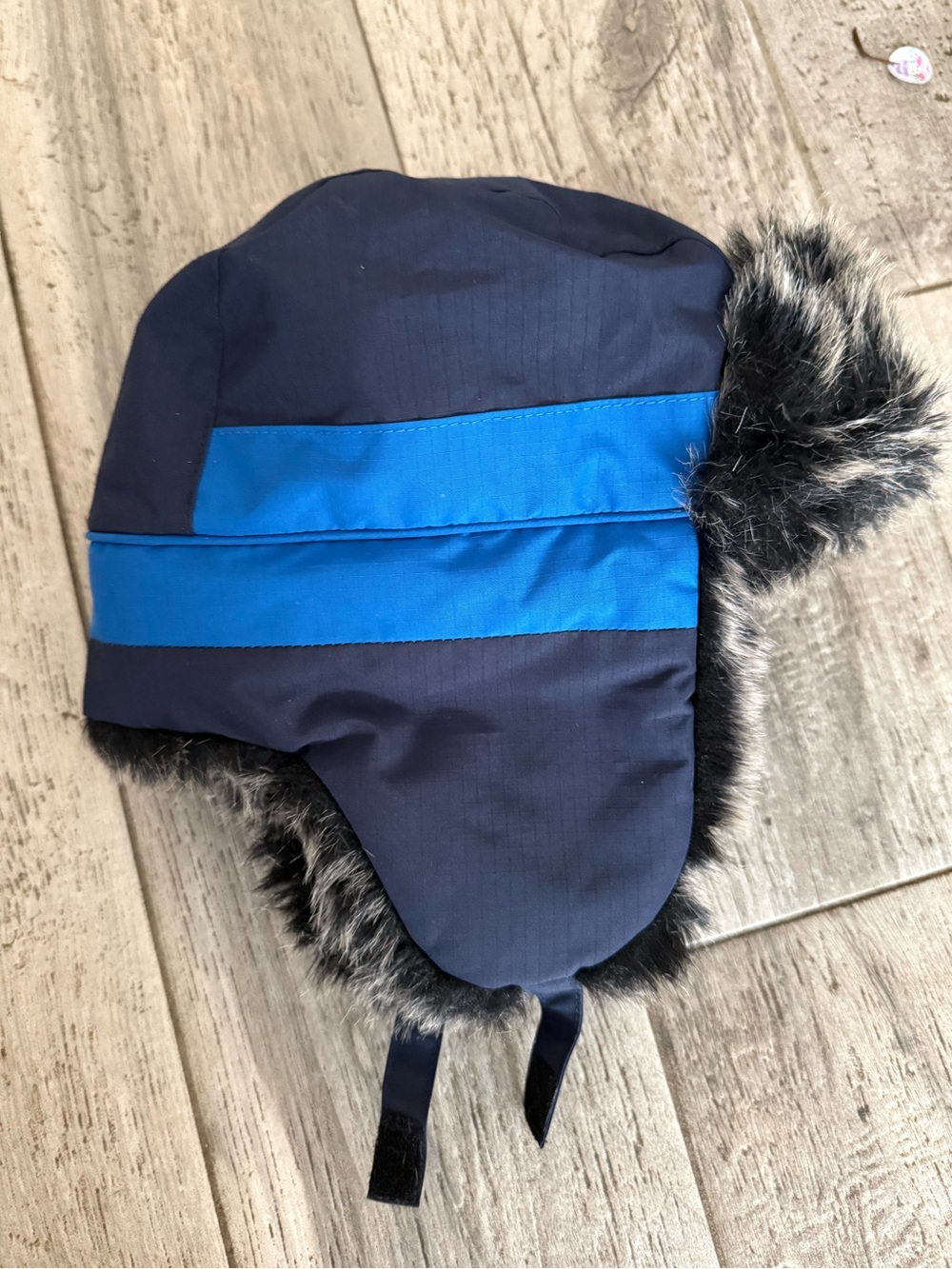 Like new Toddler Kids Navy Blue Faux Fur Trapper Hat with Blue Stripe size 2T-3T